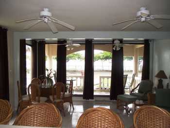 Vue de l'appartement de plage de Playa Potrero, Costa Rica