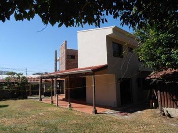 Vue de la maison de Ciudad Colon, Costa Rica