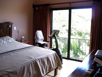 Vue de la maison de Santa Ana, Costa Rica