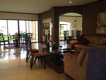 Vue de la maison de Santa Ana, Costa Rica