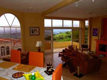 Vue de la maison de Ciudad Colon, Costa Rica