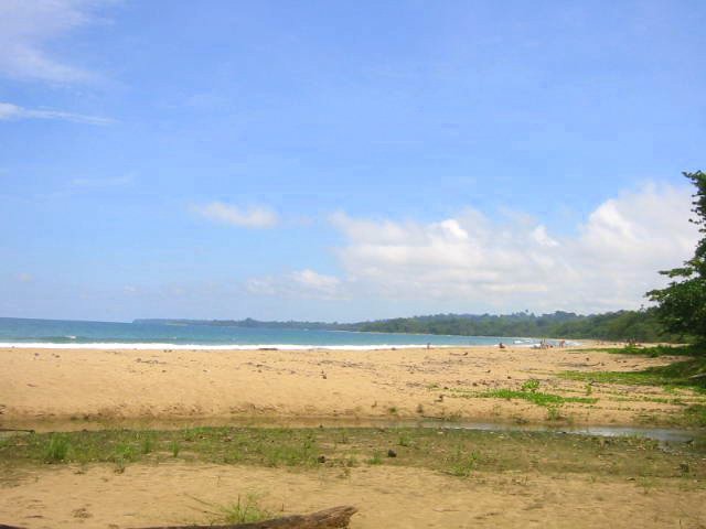 plage face au terrain