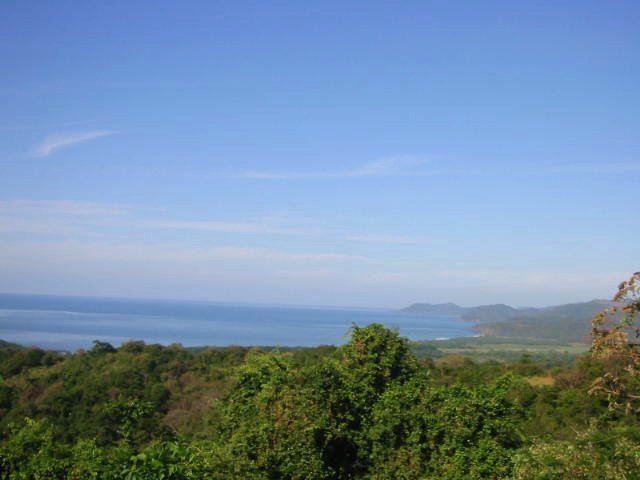 vue du terrain de playa san miguel costa rica