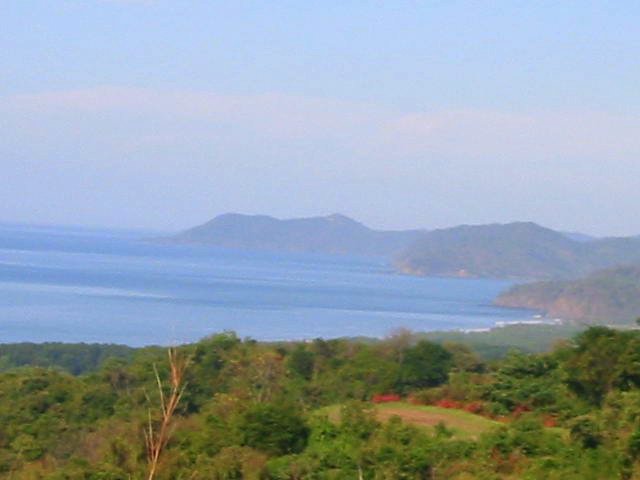 vue du terrain de playa san miguel costa rica