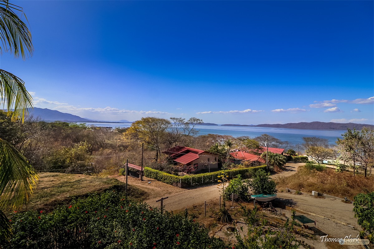 maison_jaune_playa_naranjo_costa_rica_7