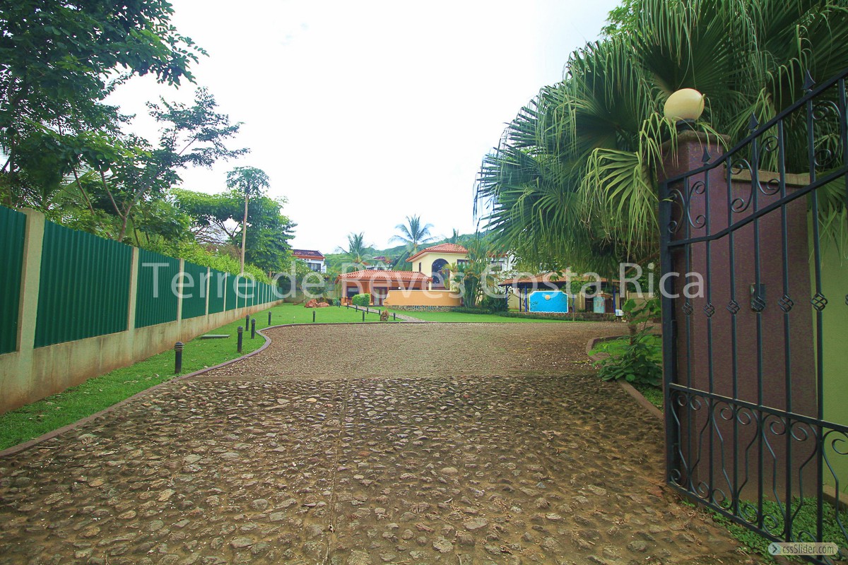 maison_sur_1700m2_tamarindo_costa_rica_16
